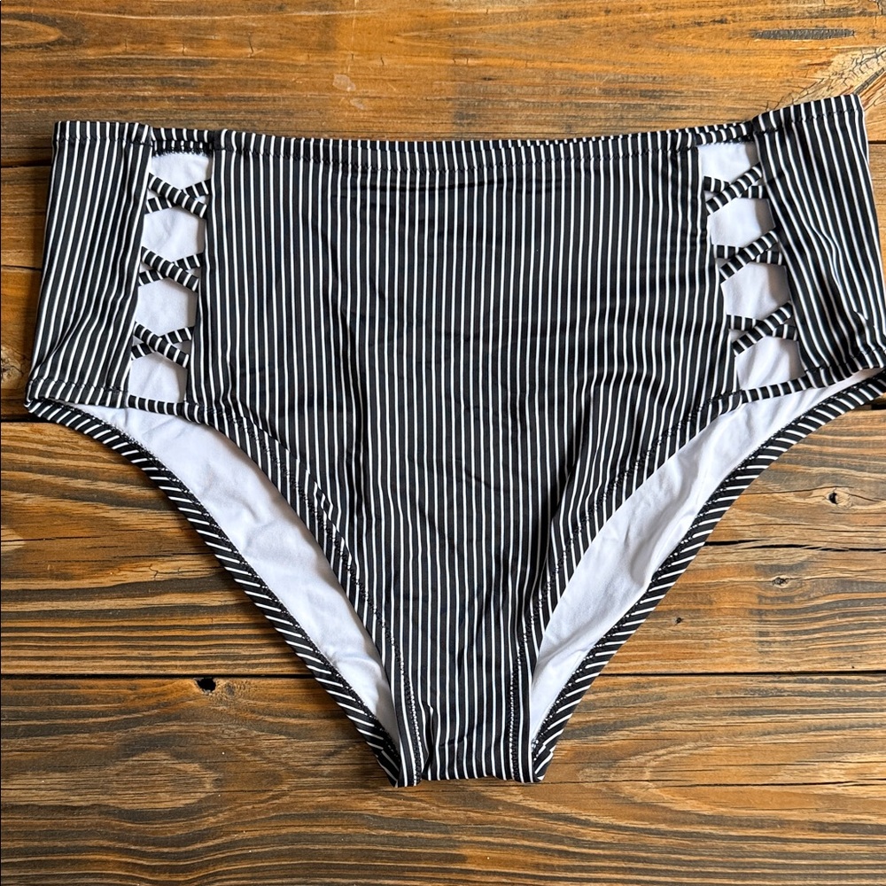 Shade & Shore Black & White Striped High-Waist Bikini Bottom size XL